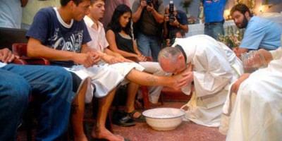 Папа изменил обряд омовения ног
