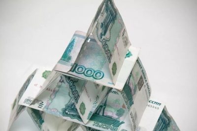 ПОМЕСТНЫЕ ОБЩИНЫ И ДЕНЬГИ