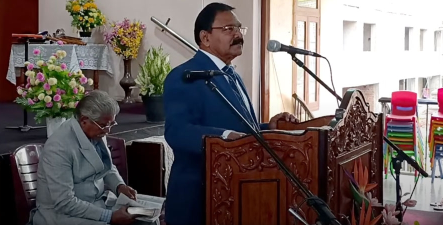 ЛИДЕРЫ АСД ОТНОСЯТСЯ К ПРОСТЫМ ЧЛЕНАМ ЦЕРКВИ, КАК К БЫДЛУ